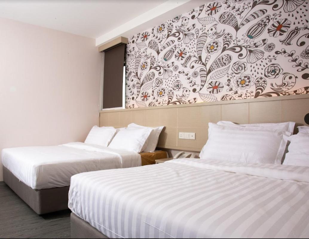 The Crown Hotel @ Klia Сепанг Екстериор снимка