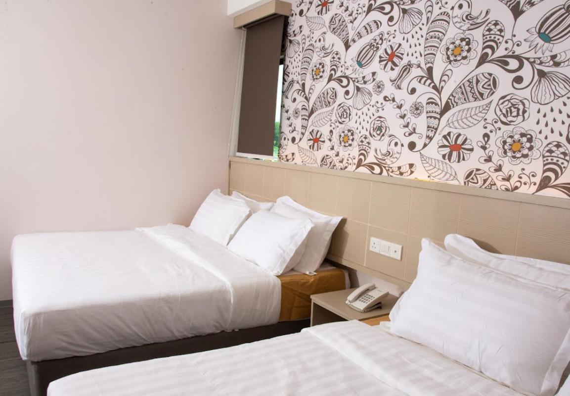 The Crown Hotel @ Klia Сепанг Екстериор снимка